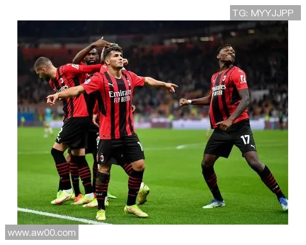 中超焦点战:AC米兰与国米激战成平局逆转瞬间引发全场热烈反响 中超焦点战:AC米兰与国米激战成平局逆转瞬间引发全场热烈反响